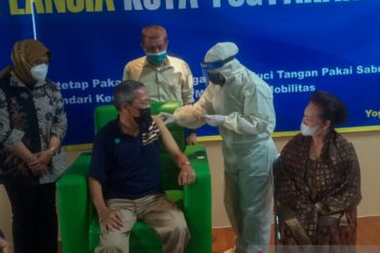 Pemkot Yogyakarta jamin ketersediaan vaksin untuk lansia