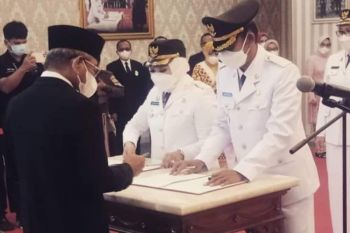 Pasangan Tina Ado tidak rayakan pelantikan