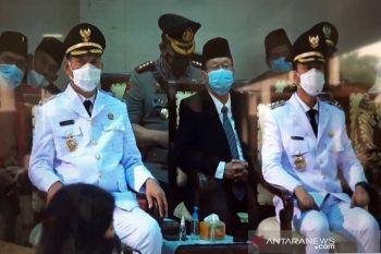 Gibran-Teguh resmi jabat sebagai Wali Kota-Wawali Surakarta