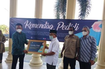 Kementerian Perdagangan serahkan 1.000 paket kebutuhan pokok bagi korban gempa Sulbar