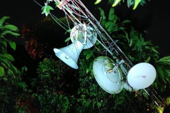Tower sirine peringatan bahaya Merapi BPPTKG roboh diterjang angin kencang