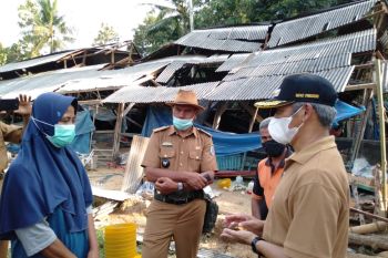 Sujadi kunjungi korban angin puting beliung