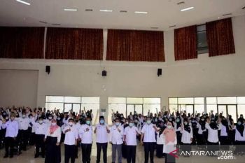 Pemkot Padang angkat 112 orang pegawai dengan perjanjian kerja