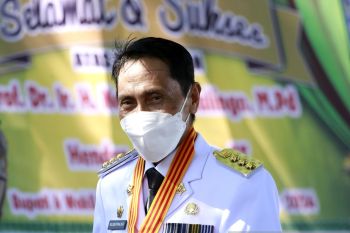 Bupati Gorontalo paparkan perkembangan daerah kepada Gubernur