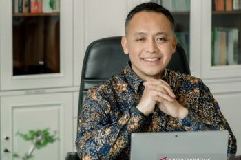 Peremajaan sawit rakyat PTPN V terbesar di Indonesia