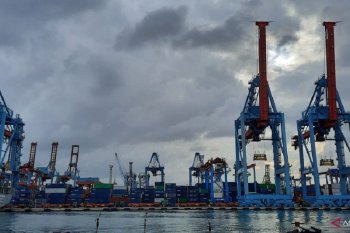 BMKG perkirakan sebagian wilayah Indonesia berawan dan hujan ringan