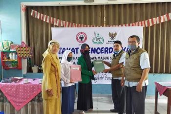 Selama Januari 2021 Baznas PT Semen Padang salurkan zakat Rp548 juta