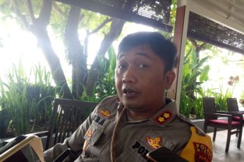 Kapolres Mimika: Anggota tinggal di barak prioritas divaksinasi