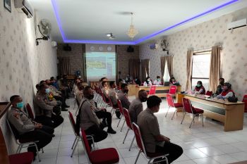 Personel Polres Kolaka mulai divaksinasi