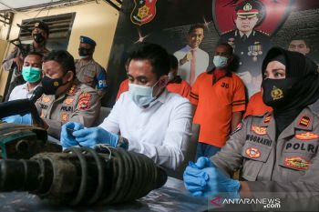 Polresta Mataram mengungkap komplotan spesialis pencurian rumah kosong