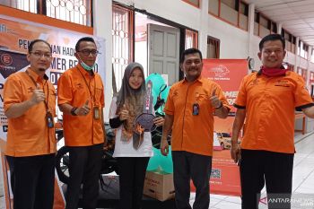 Kantor Pos bagi-bagi hadiah untuk tingkatkan pengguna PGM
