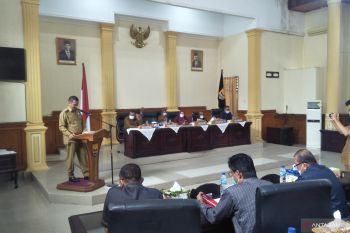 Pemkot Pariaman wacanakan tingkatkan besaran retribusi kios di objek wisata