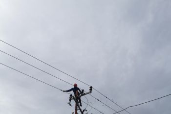 PLN UIW Sulselrabar pulihkan gardu listrik terdampak banjir di Jeneponto