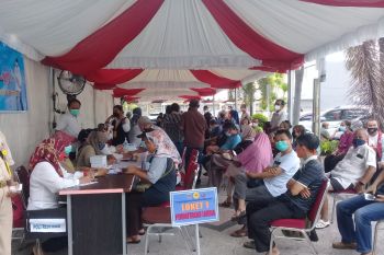 Dinkes Mataram: Realisasi vaksin COVID-19 lansia mencapai 15,1 persen