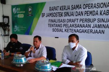 Pemkab Sinjai dan BPJAMSOSTEK finalisasi draf perbup jaminan sosial