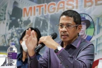 Sumbar Raih Penghargaan Penanggulangan Bencana dari BNPB