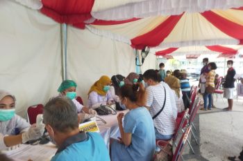RSUD Mataram menyiapkan 50 petugas vaksinasi COVID-19 lansia
