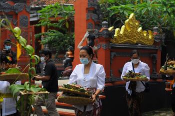 Mecaru menyambut perayaan Nyepi di Bandarlampung berjalan khidmat