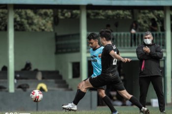 PSS Sleman menggelar latihan perdana di Bandung