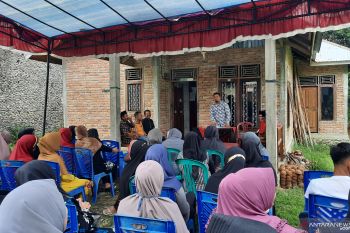 Warga keluhkan air PDAM tak lancar pada dewan saat reses