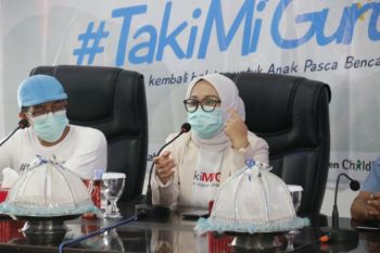 Bupati Mamuju meluncurkan program "Taki Mi'guru"