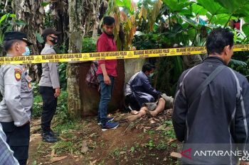 Warga Agam ditemukan meninggal tergantung di belakang rumahnya
