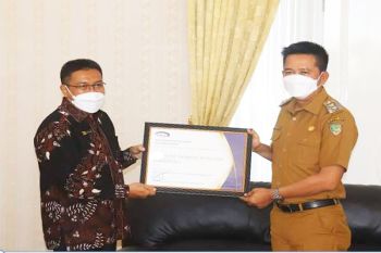 Pemkab Barito Utara terima penghargaan dari BPKP Kalteng