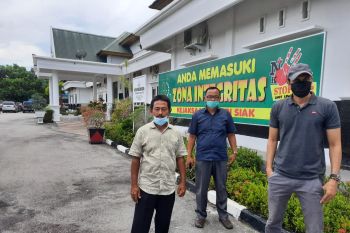 Pertanyakan kasus pemalsuan dan penyerobotan lahan, KUD Tunas Muda datangi Kejari Siak