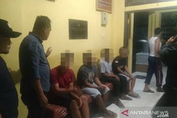 Polisi tangkap tiga tersangka pengeroyokan yang sebabkan satu orang tewas
