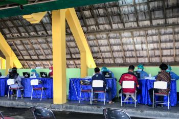 Peserta vaksinasi massal Yogyakarta diminta menaati jadwal dosis kedua