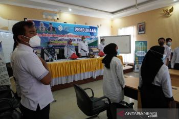 BLK Kendari melatih siswa soal hidroponik dan tata kecantikan