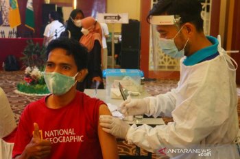 Para imam hingga khatib di Kepri divaksin sebelum Ramadhan