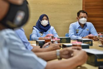 Bupati Sleman meminta OPD beri pelayanan optimal meski pandemi