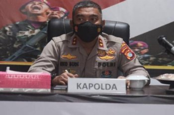 Polda Sulawesi Barat bangun partisipasi masyarakat melalui aplikasi "ayam.com"