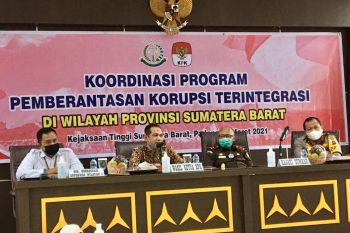 KPK bertemu dengan Kejati dan Kapolda Sumbar, ada apa ?