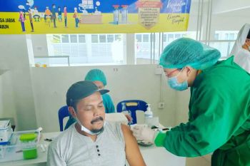 Puluhan jurnalis di  Ogan Komering Ulu mulai divaksin