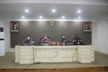 Komite III DPD-RI menginventarisasi kebijakan Pemprov Sulut lindungi anak