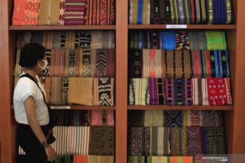 Kota  Kupang siap ajukan tenun ikat motif sepe di Gernas BBI