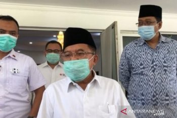 Jusuf Kalla nyatakan masjid tetap buka selama Ramadhan dengan prokes ketat