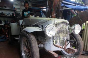 Pembuatan Replika Mobil Veteran