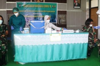 549 prajurit Kodam XVII/Cenderawasih terima suntikan vaksin kedua COVID-19