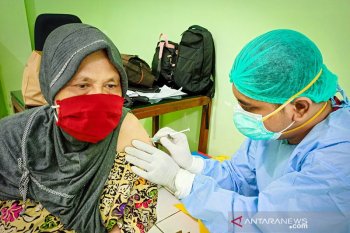 Baru 12.912.623 orang di Indonesia terima vaksin COVID-19 dosis lengkap