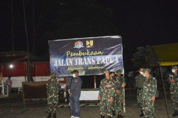 TNI kawal dibukanya sementara jalan Trans Papua ruas Jayapura-Wamena