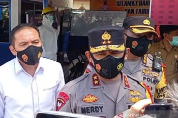 Badan pengebom Gereja Katedral Makassar hancur dan beberapa bagian tubuhnya rusak