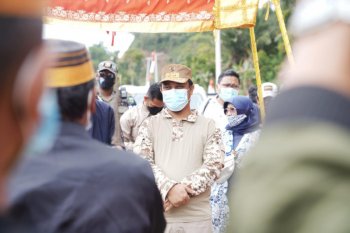 Plt Gubernur Sulsel tinggalkan kunjungan kerja di Wajo karena bom di Makassar