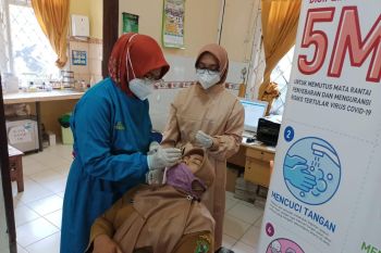 PMI Banjarnegara gelar tes antigen 350 guru