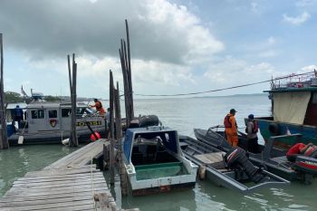 Kapal bawa  TKI tenggelam di perairan Karimun