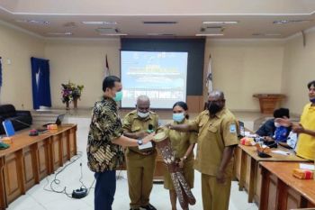 Kominfo Kabupaten Jayapura gelar pelatihan instalasi jaringan VSAT