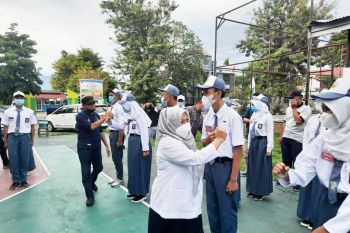 Warga Kota Palu  diimbau tidak takut divaksin COVID-19