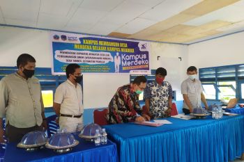 FISIP USN Kolaka kerja sama bangun desa